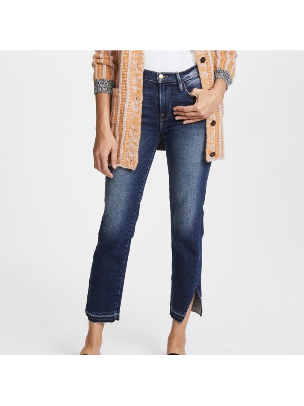 Frame • Le Nouveau Straight
Jeans